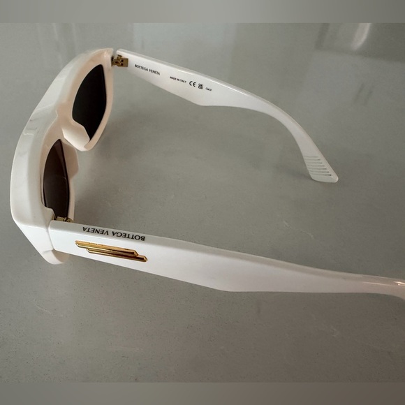 Bottega Veneta Eyewear - Picture 6 of 9